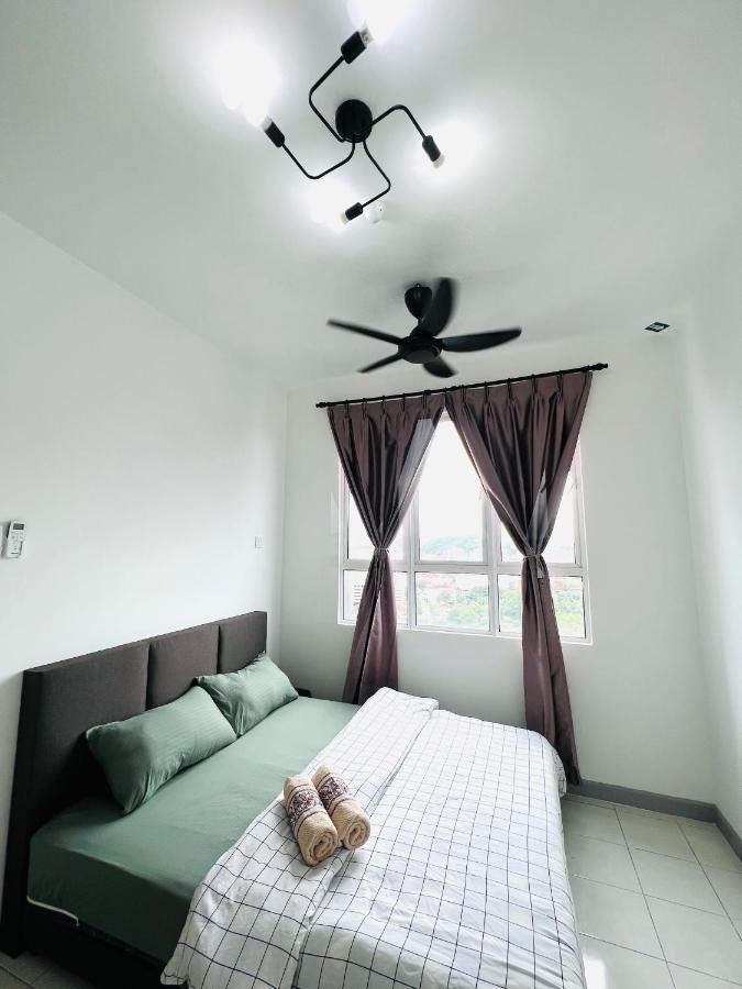 Ureshii Homestay Ladang Tanjung Kuala Terengganu With Pool Zewnętrze zdjęcie